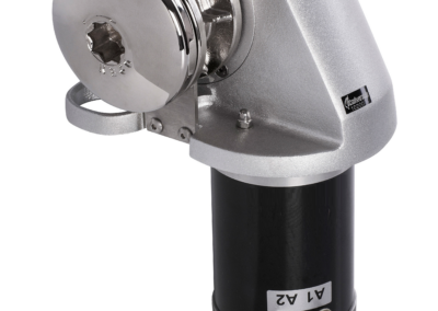 GAM horizontal windlass